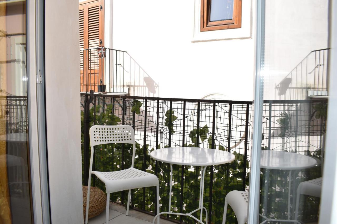 Atoca3 Casa Vacanze - Vedi Anche Atoca1 E Atoca2 パレルモ エクステリア 写真