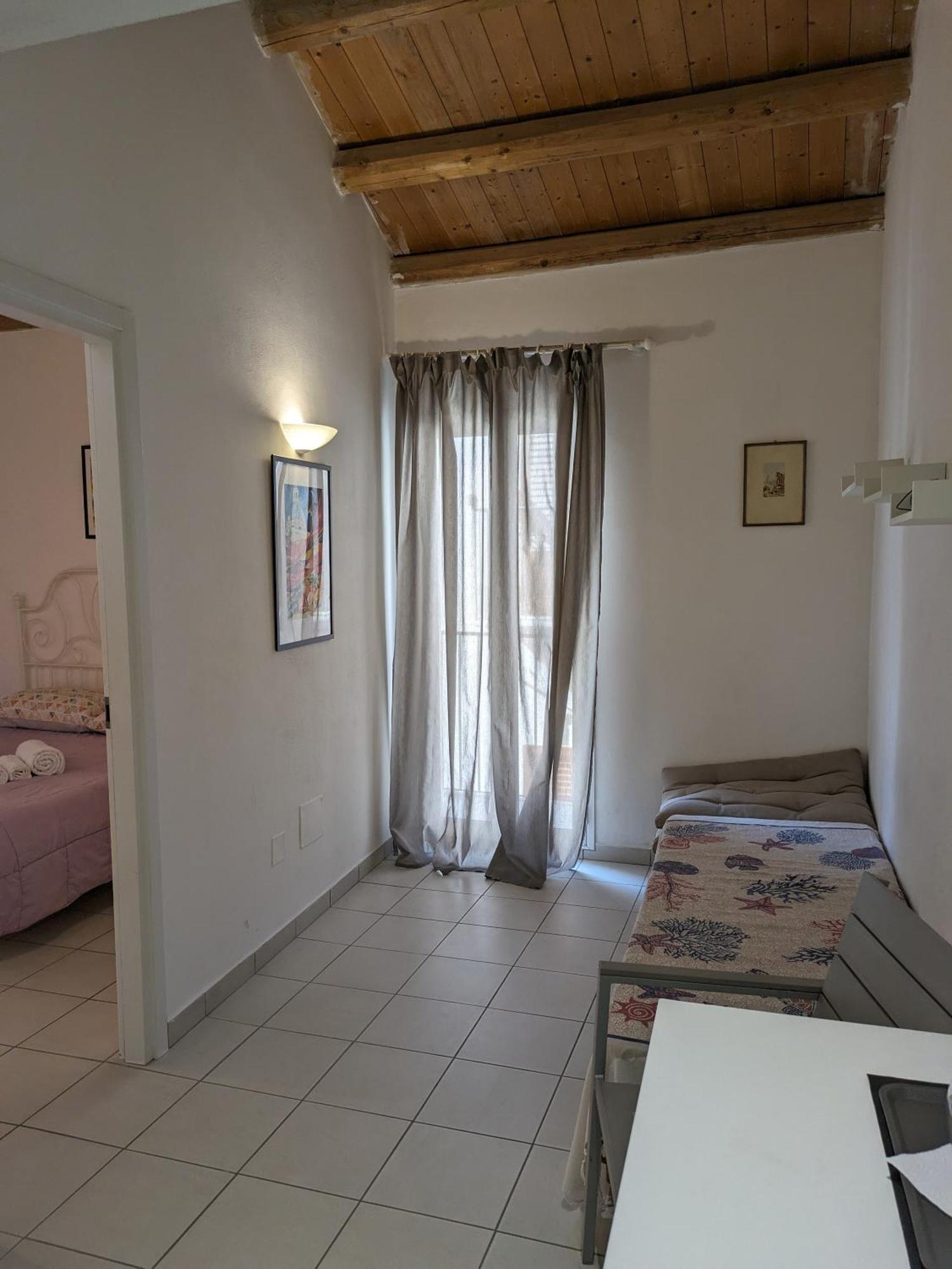 Atoca3 Casa Vacanze - Vedi Anche Atoca1 E Atoca2 パレルモ エクステリア 写真